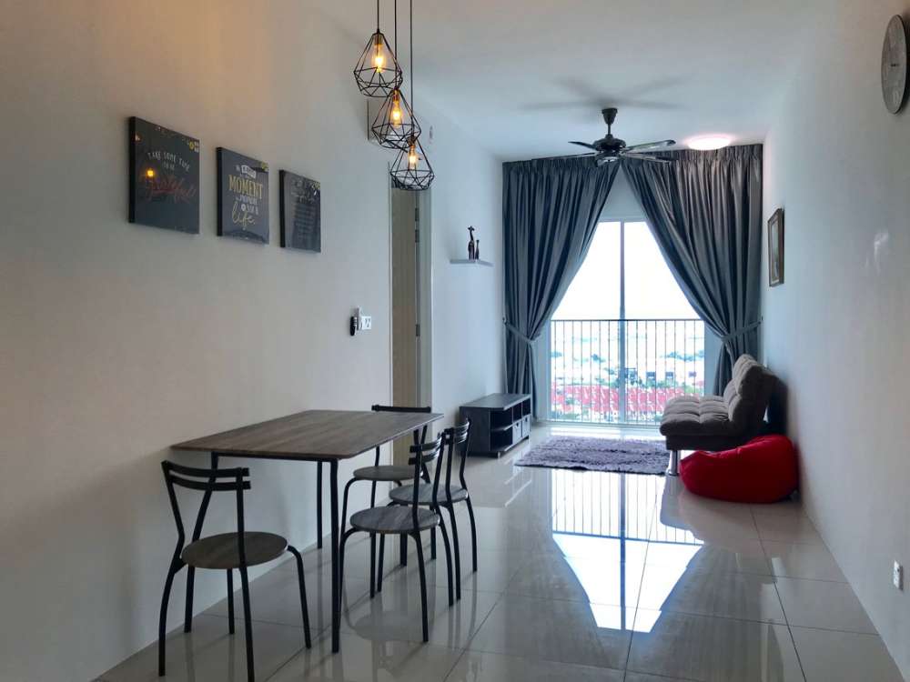 Master Room For Rent @ The Clover, Bayan Lepas – Roomz.asia